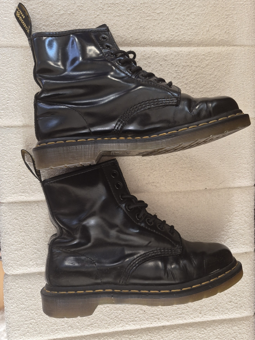 Dr. Martens 1460 Black Leather Boots UK 6 US 7 Classic AirWair Icon